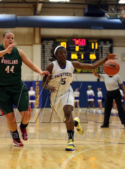 Thumbnail 3 in The Woodlands @ Pflugerville photogallery.
