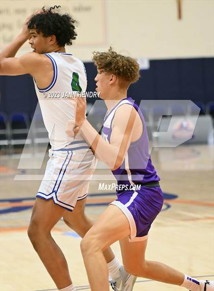 Thumbnail 2 in Branson vs. St. Augustine (Tarkanian Classic) photogallery.