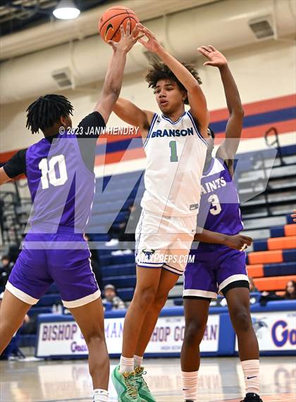 Thumbnail 2 in Branson vs. St. Augustine (Tarkanian Classic) photogallery.