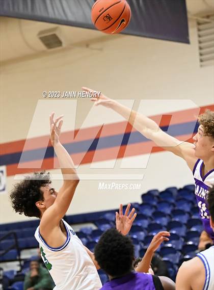 Thumbnail 1 in Branson vs. St. Augustine (Tarkanian Classic) photogallery.