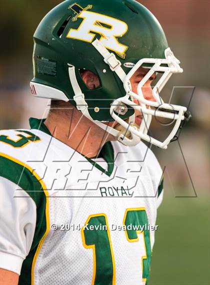 Thumbnail 3 in Royal @ Simi Valley photogallery.