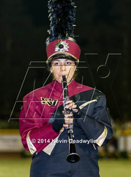 Thumbnail 2 in Royal @ Simi Valley photogallery.