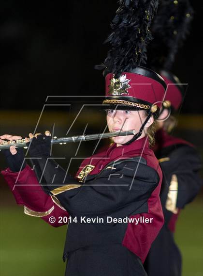 Thumbnail 3 in Royal @ Simi Valley photogallery.