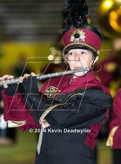 Thumbnail 2 in Royal @ Simi Valley photogallery.