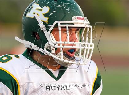 Thumbnail 2 in Royal @ Simi Valley photogallery.