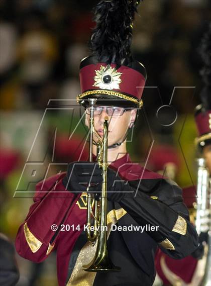 Thumbnail 1 in Royal @ Simi Valley photogallery.
