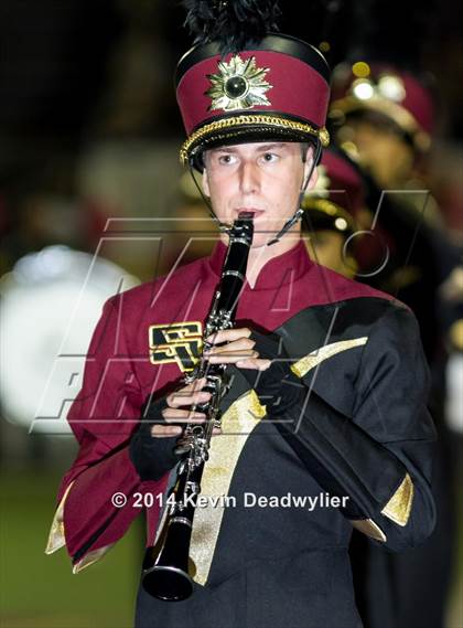 Thumbnail 3 in Royal @ Simi Valley photogallery.