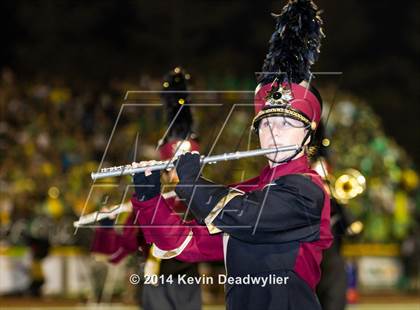 Thumbnail 3 in Royal @ Simi Valley photogallery.