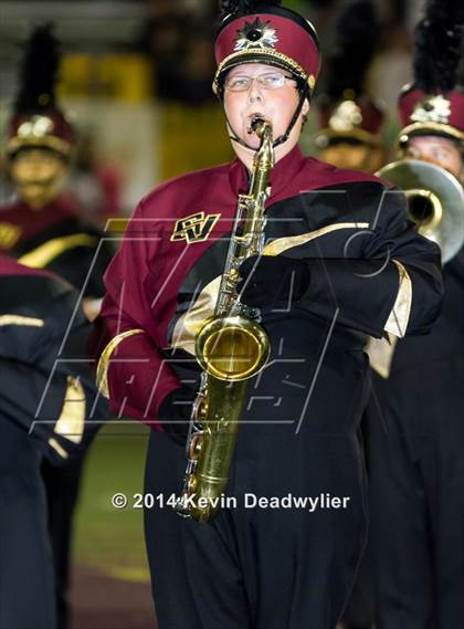 Thumbnail 1 in Royal @ Simi Valley photogallery.