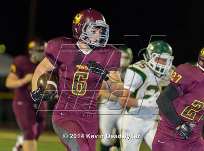 Thumbnail 2 in Royal @ Simi Valley photogallery.