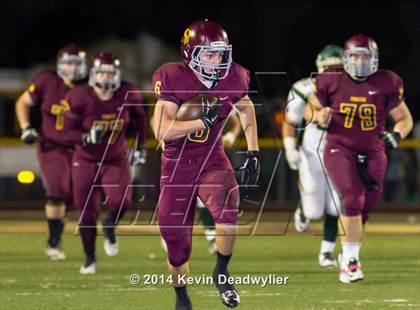 Thumbnail 3 in Royal @ Simi Valley photogallery.