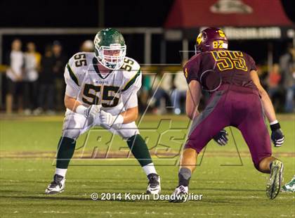 Thumbnail 3 in Royal @ Simi Valley photogallery.