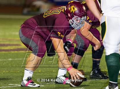 Thumbnail 2 in Royal @ Simi Valley photogallery.