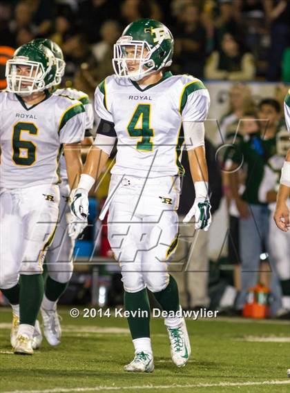 Thumbnail 1 in Royal @ Simi Valley photogallery.