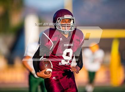 Thumbnail 3 in FR: Moorpark @ Simi Valley photogallery.