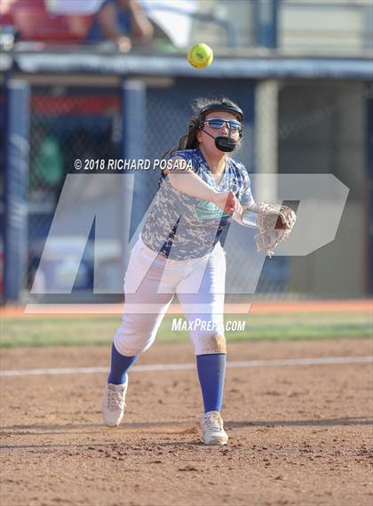 Thumbnail 3 in Highland vs. Kern Valley (CIF D5 Final) photogallery.
