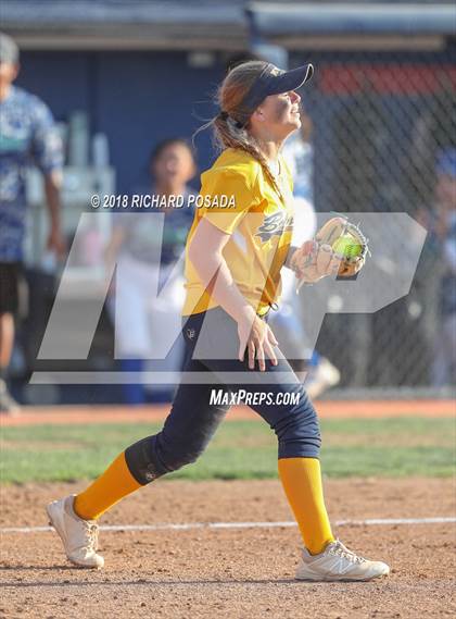 Thumbnail 2 in Highland vs. Kern Valley (CIF D5 Final) photogallery.