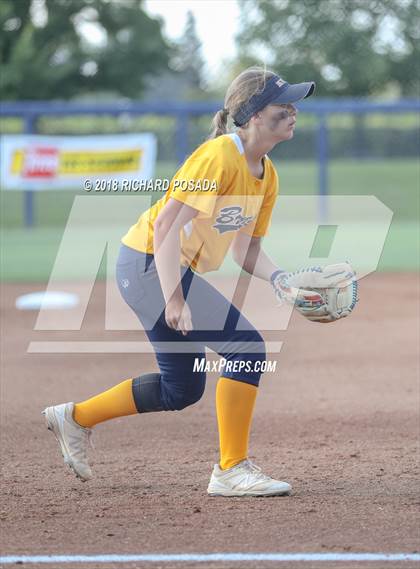 Thumbnail 1 in Highland vs. Kern Valley (CIF D5 Final) photogallery.