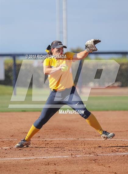 Thumbnail 1 in Highland vs. Kern Valley (CIF D5 Final) photogallery.