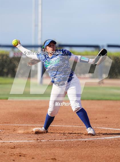 Thumbnail 1 in Highland vs. Kern Valley (CIF D5 Final) photogallery.