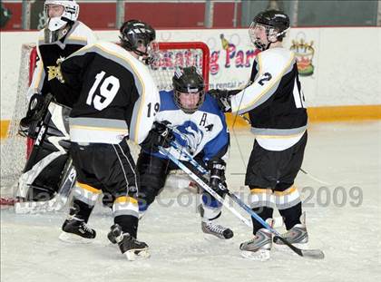 Thumbnail 2 in Kennett @ Somersworth photogallery.