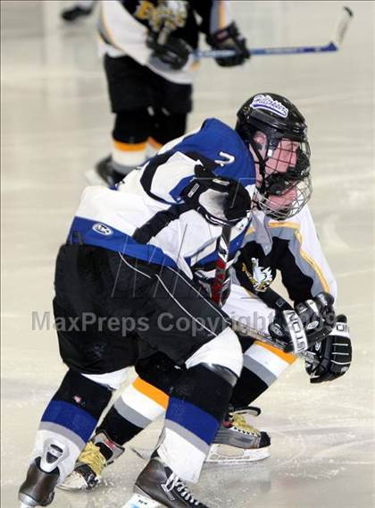 Thumbnail 1 in Kennett @ Somersworth photogallery.