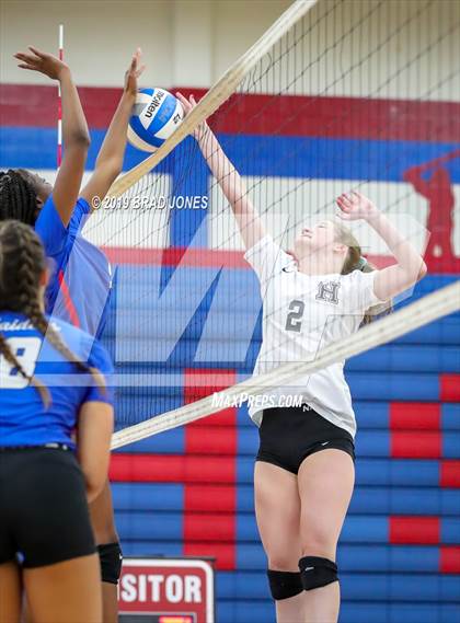Thumbnail 3 in Hendersonville @ McGavock photogallery.