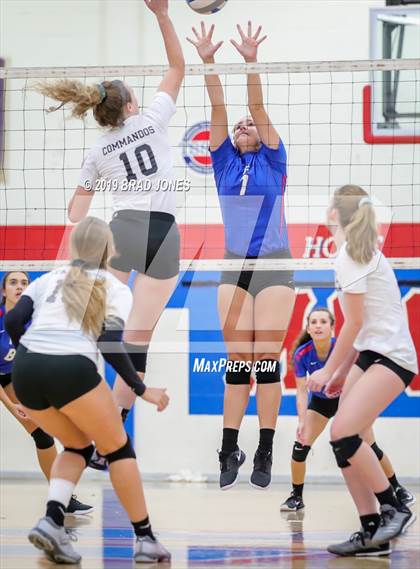 Thumbnail 1 in Hendersonville @ McGavock photogallery.