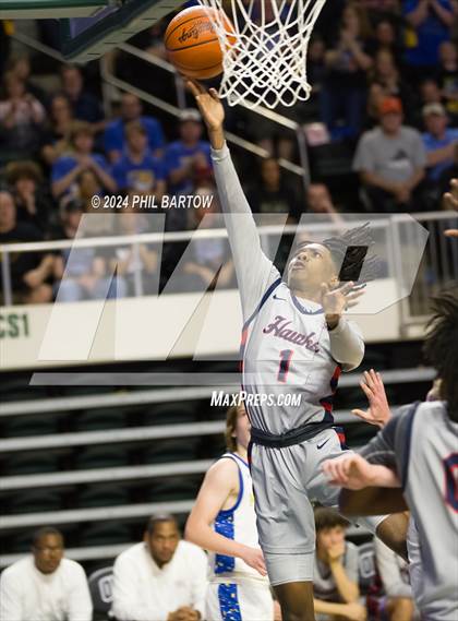 Thumbnail 3 in Bishop Hartley vs. Maysville 2024 (OHSAA Division II Region 7 Regional Semifinal) photogallery.