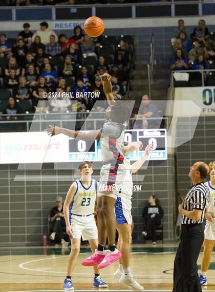 Thumbnail 2 in Bishop Hartley vs. Maysville 2024 (OHSAA Division II Region 7 Regional Semifinal) photogallery.