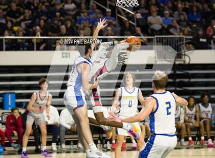 Thumbnail 1 in Bishop Hartley vs. Maysville 2024 (OHSAA Division II Region 7 Regional Semifinal) photogallery.