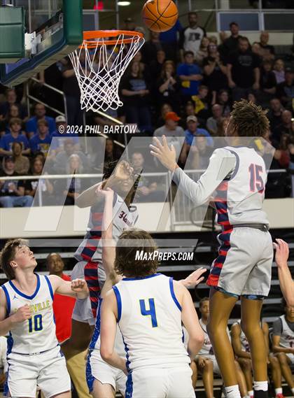 Thumbnail 2 in Bishop Hartley vs. Maysville 2024 (OHSAA Division II Region 7 Regional Semifinal) photogallery.