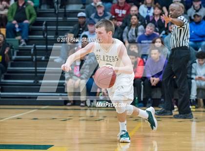 Thumbnail 1 in Lincoln vs. Timberline (WIAA 3A District Playoff) photogallery.