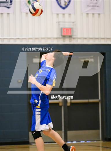 null - Photo 01