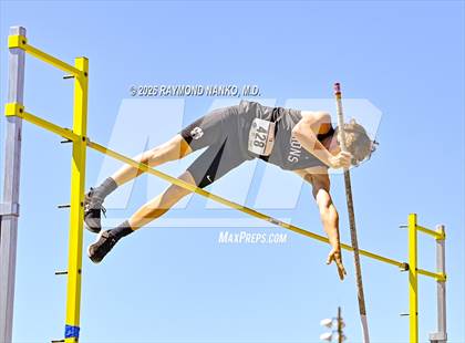 Thumbnail 2 in Guy Thomas Memorial (Pole Vault) photogallery.