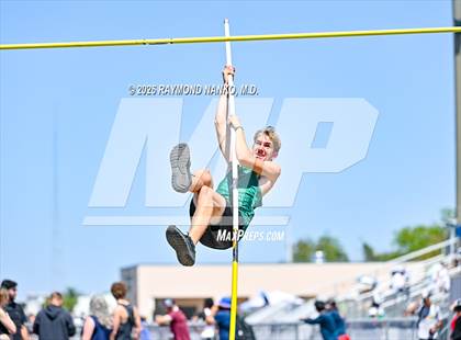 Thumbnail 1 in Guy Thomas Memorial (Pole Vault) photogallery.