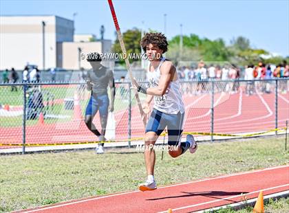 Thumbnail 2 in Guy Thomas Memorial (Pole Vault) photogallery.