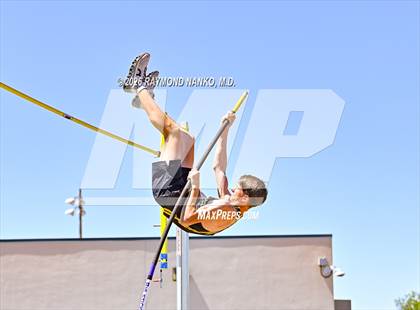 Thumbnail 3 in Guy Thomas Memorial (Pole Vault) photogallery.