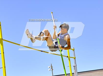 Thumbnail 1 in Guy Thomas Memorial (Pole Vault) photogallery.