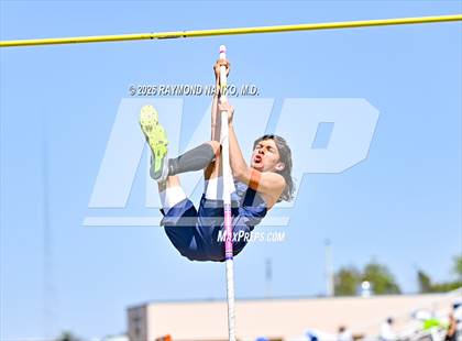 Thumbnail 3 in Guy Thomas Memorial (Pole Vault) photogallery.