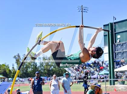 Thumbnail 3 in Guy Thomas Memorial (Pole Vault) photogallery.