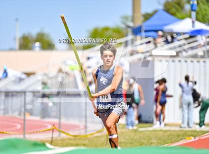 Thumbnail 3 in Guy Thomas Memorial (Pole Vault) photogallery.