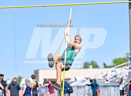 Thumbnail 3 in Guy Thomas Memorial (Pole Vault) photogallery.