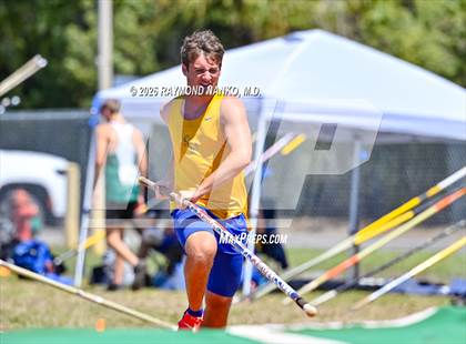 Thumbnail 2 in Guy Thomas Memorial (Pole Vault) photogallery.