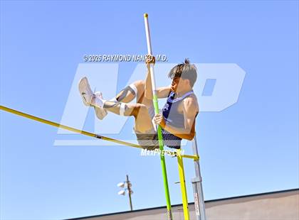 Thumbnail 3 in Guy Thomas Memorial (Pole Vault) photogallery.