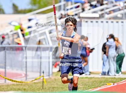 Thumbnail 2 in Guy Thomas Memorial (Pole Vault) photogallery.