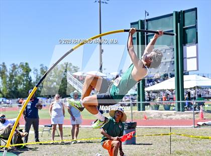 Thumbnail 2 in Guy Thomas Memorial (Pole Vault) photogallery.