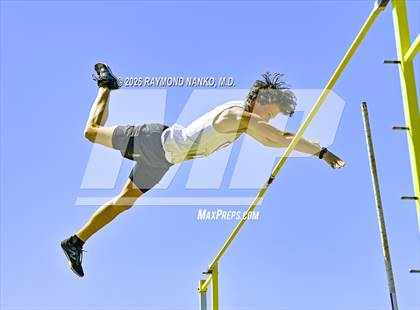 Thumbnail 2 in Guy Thomas Memorial (Pole Vault) photogallery.