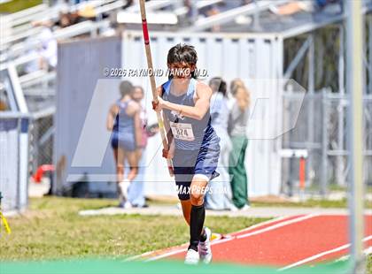 Thumbnail 1 in Guy Thomas Memorial (Pole Vault) photogallery.