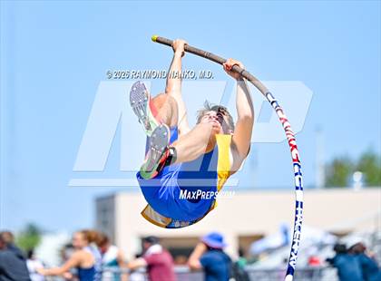 Thumbnail 2 in Guy Thomas Memorial (Pole Vault) photogallery.
